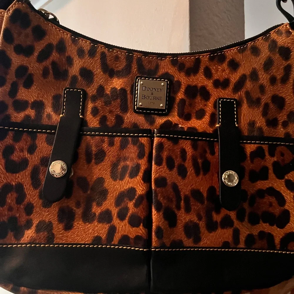 Limited edition DOONEY & BOURKE Leopard Print Shoulder hobo Bag - Picture 3 of 11